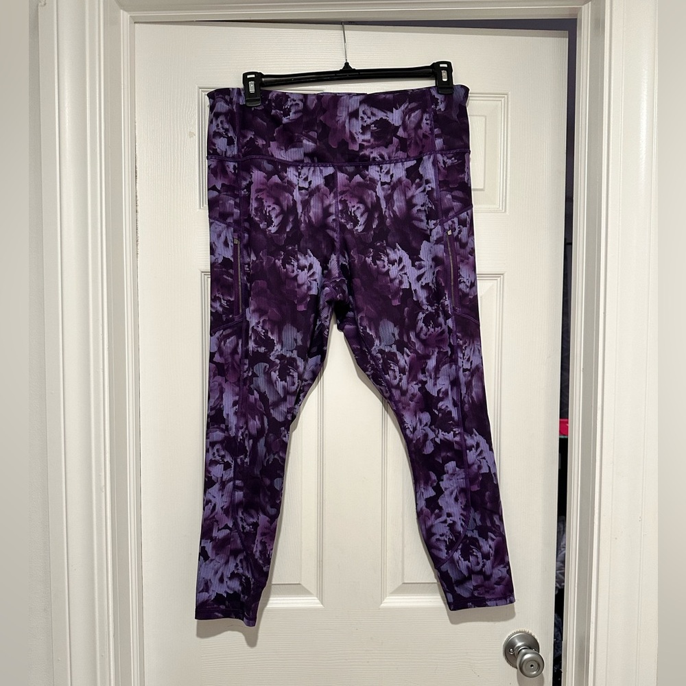 Athleta Rainier Printed Purple Leggings — 2X — like new - Picture 4 of 9